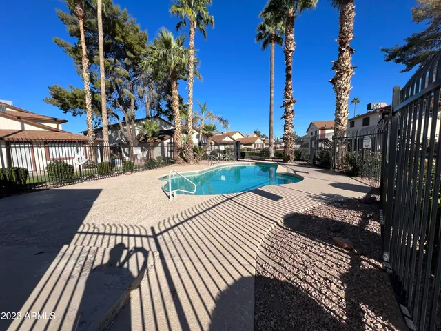 $1,195 | 860 East Brown Road, Unit 24, Mesa, AZ 85203