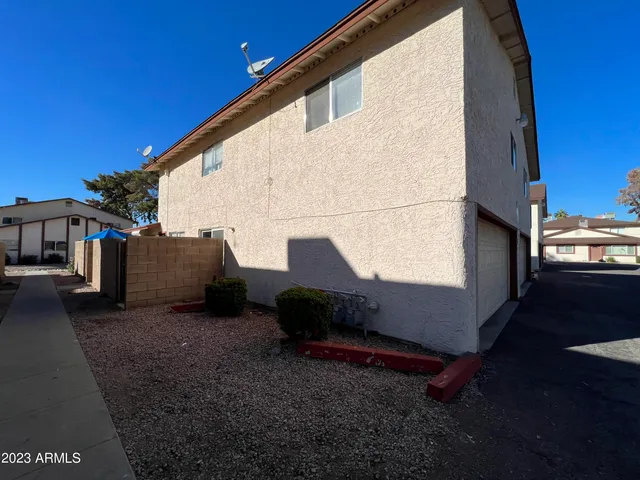 $1,195 | 860 East Brown Road, Unit 24, Mesa, AZ 85203