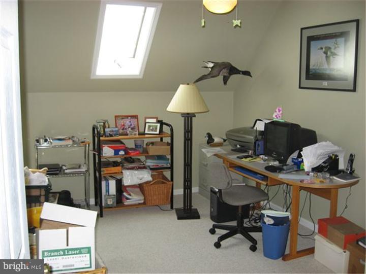 19 Kuzyk Road Cream Ridge, NJ 08514 - Photo 14 of 25 Office / Study