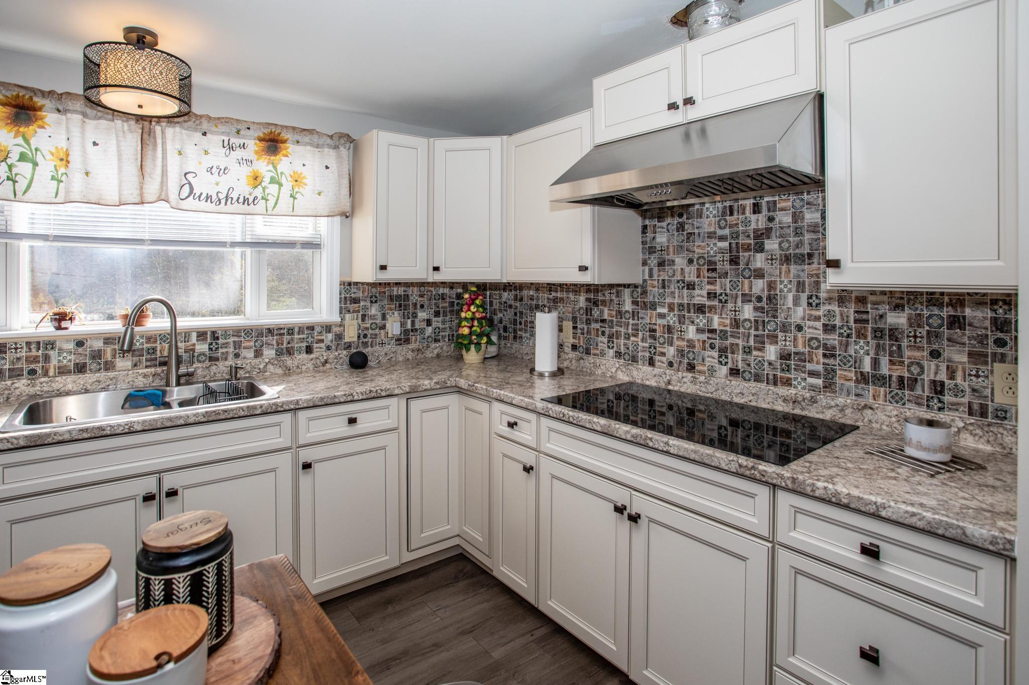 504 New Harrison Bridge Road Simpsonville, SC 29680 - Photo 10 of 34
