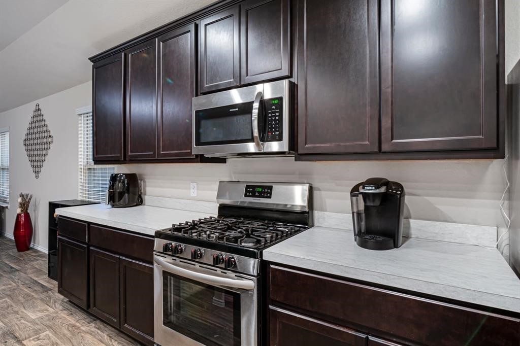 518 Poppy Field Court Rosharon, TX 77583 - Photo 10 of 25