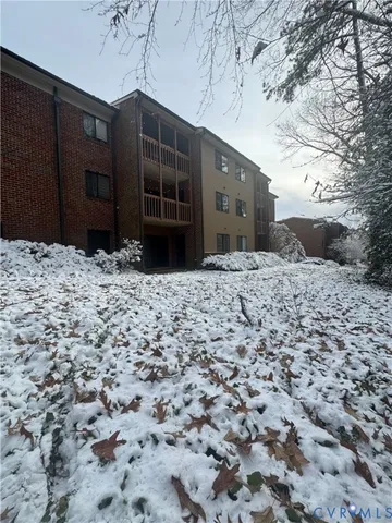 $259,000 | 2106 Turtle Run Drive, Unit 7, Henrico, VA 23233