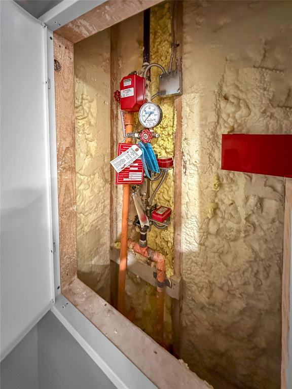 2402 Country Valley Road Garland, TX 75041 - Photo 25 of 39 a bathroom with a shower