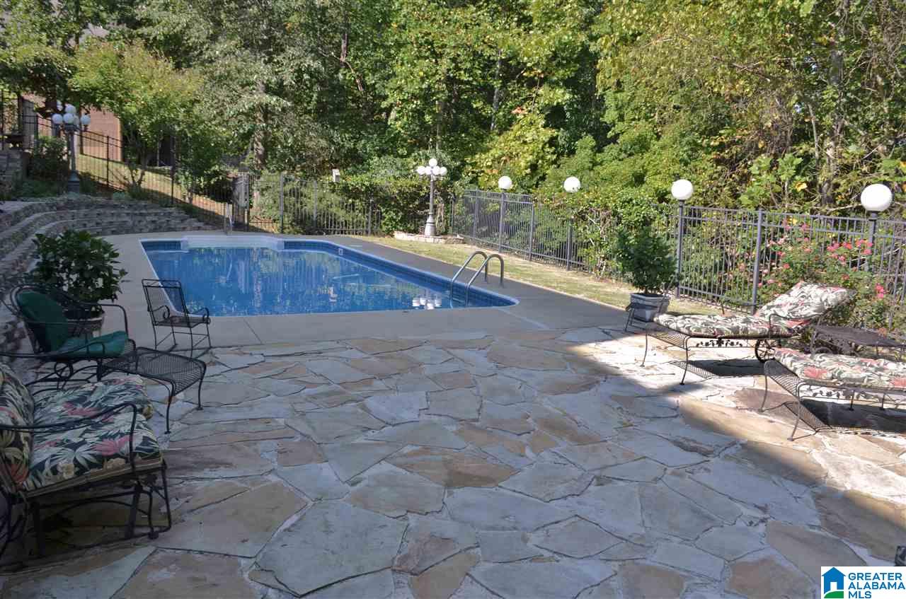 112 Spring Road Birmingham, AL 35242 - Photo 7 of 28