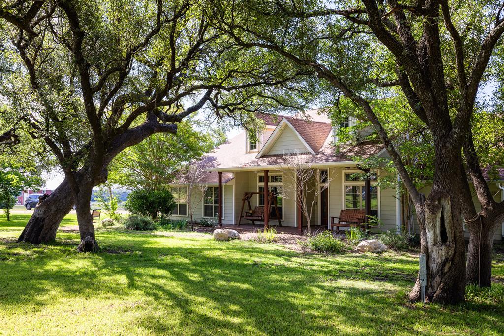 272 Schaper Road Fredericksburg, TX 78624 - Photo 3 of 41