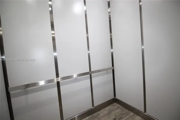 $1,800 | 17890 West Dixie Highway, Unit 519, North Miami Beach, FL 33160