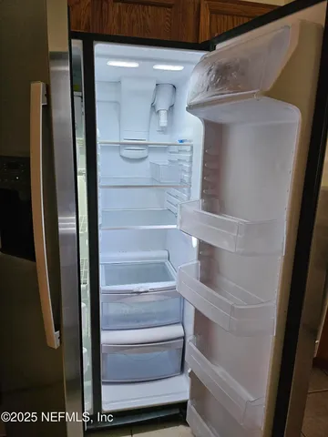 a view of walk in closet