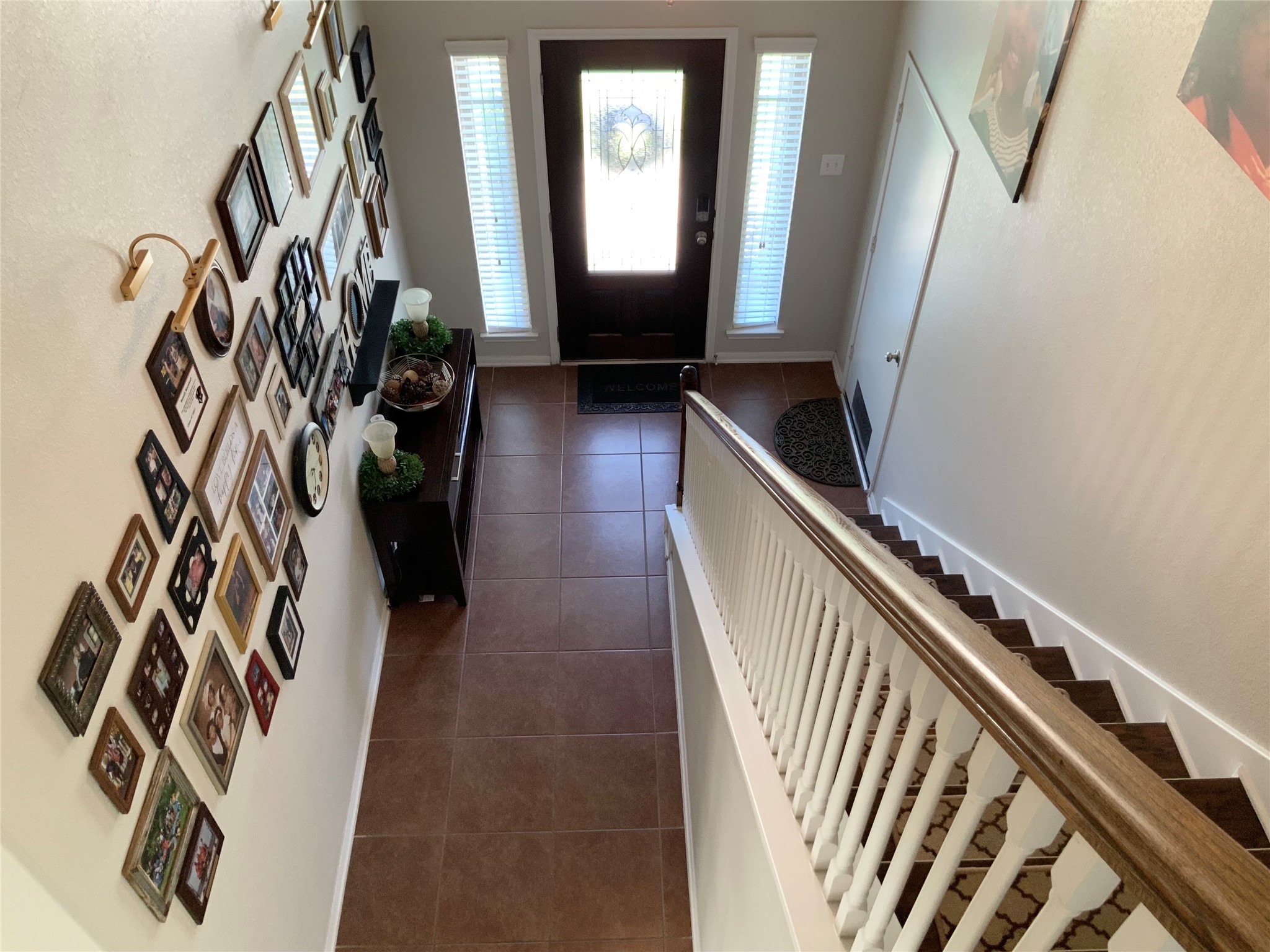 5446 Peppermint Lane Baytown, TX 77521 - Photo 32 of 49 Beautiful entry way