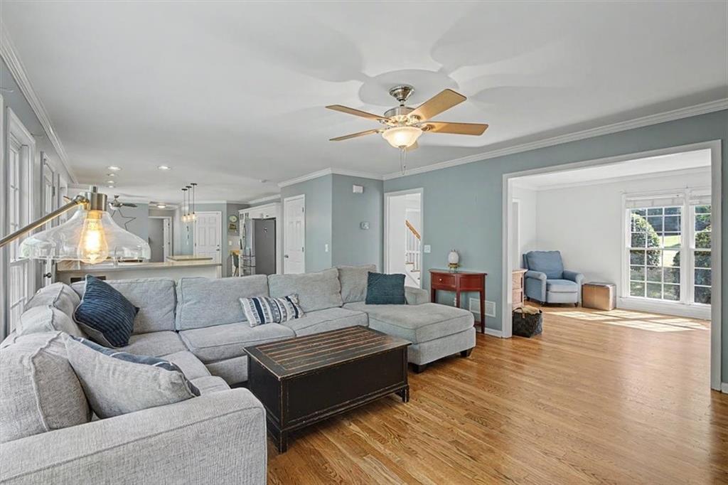 229 Hunters Crossing Dallas, GA 30157 - Photo 10 of 63