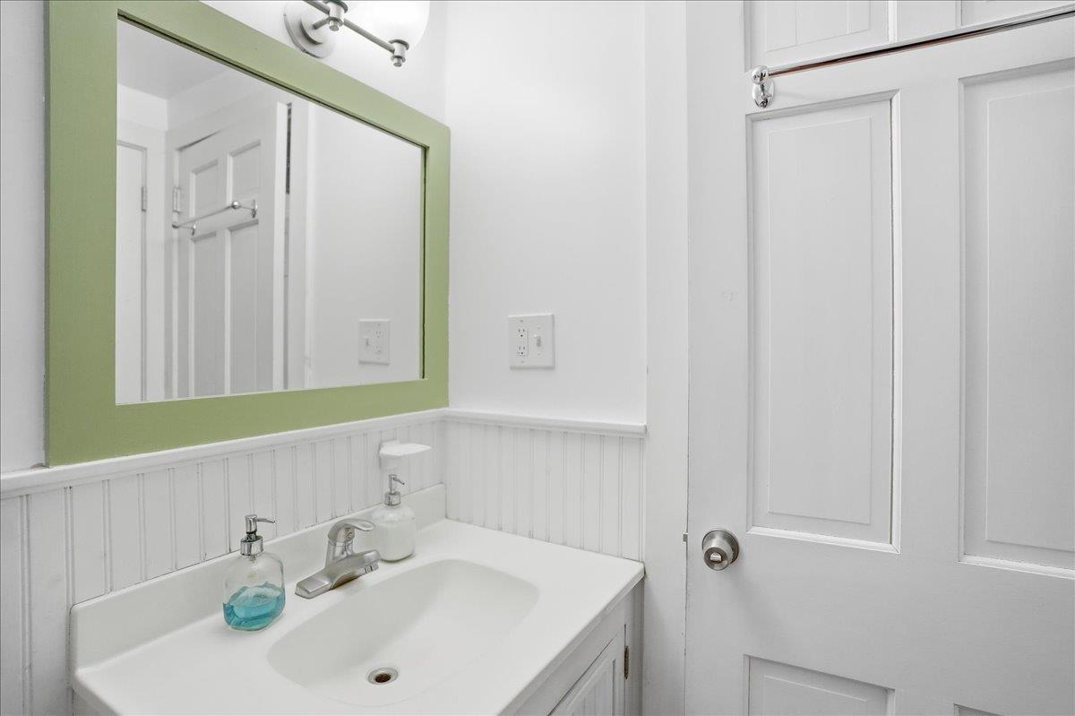 350 Shaker Hill Road Starksboro, VT 05487 - Photo 24 of 40