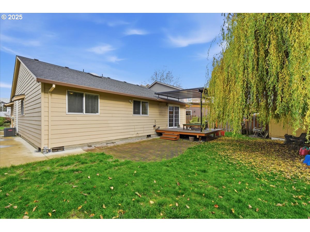 21512 Southwest Jay Street Beaverton, OR 97003 - Photo 27 of 29