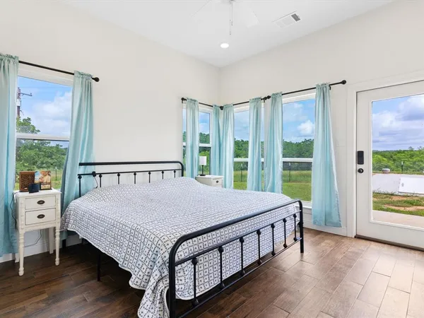 $625,000 | 2025 County Road 1792, Sunset, TX 76270