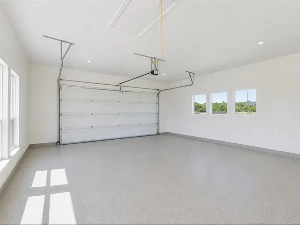 $624,000 | 2025 County Road 1792, Sunset, TX 76270