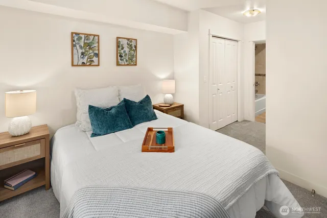 $399,000 | 1545 Northwest 57th Street, Unit 422, Seattle, WA 98107