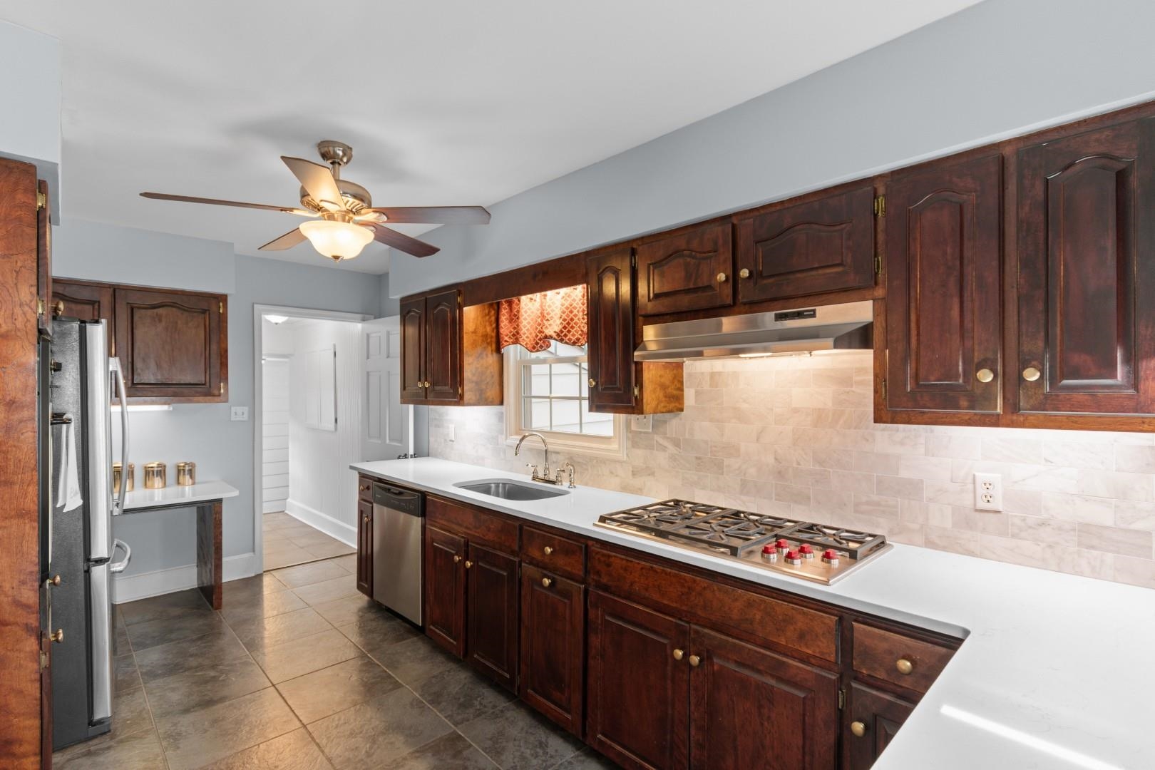 5632 Main Street Loris, SC 29569 - Photo 7 of 41