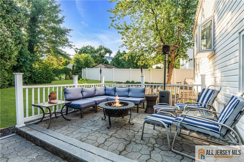 8 Smalley Road Edison, NJ 08817 - Photo 29 of 39