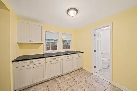 $875,000 | 3 Revere Court, Canton, MA 02021