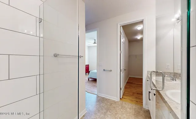 $2,300 | 2077 Amberly Drive, Middleburg, FL 32068