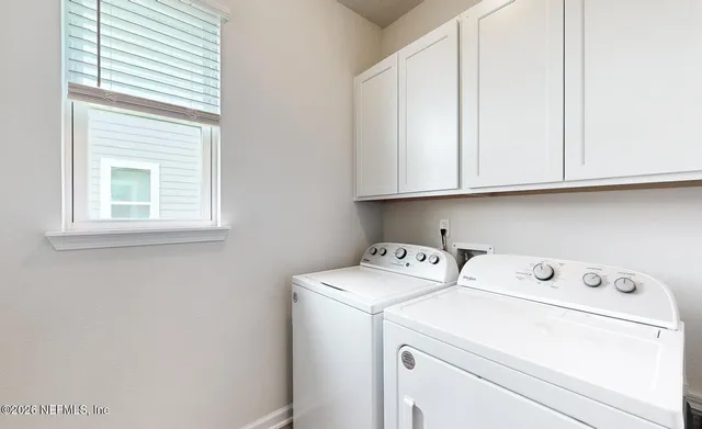 $2,300 | 2077 Amberly Drive, Middleburg, FL 32068