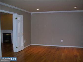 1247 Bon Air Road Havertown, PA 19083 - Photo 6 of 12 Living Room