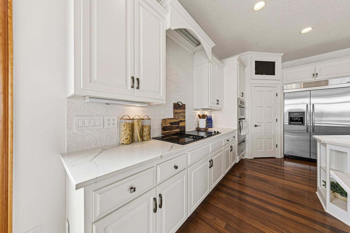 16027 Northwood Road Northwest Prior Lake, MN 55372 - Photo 12 of 128