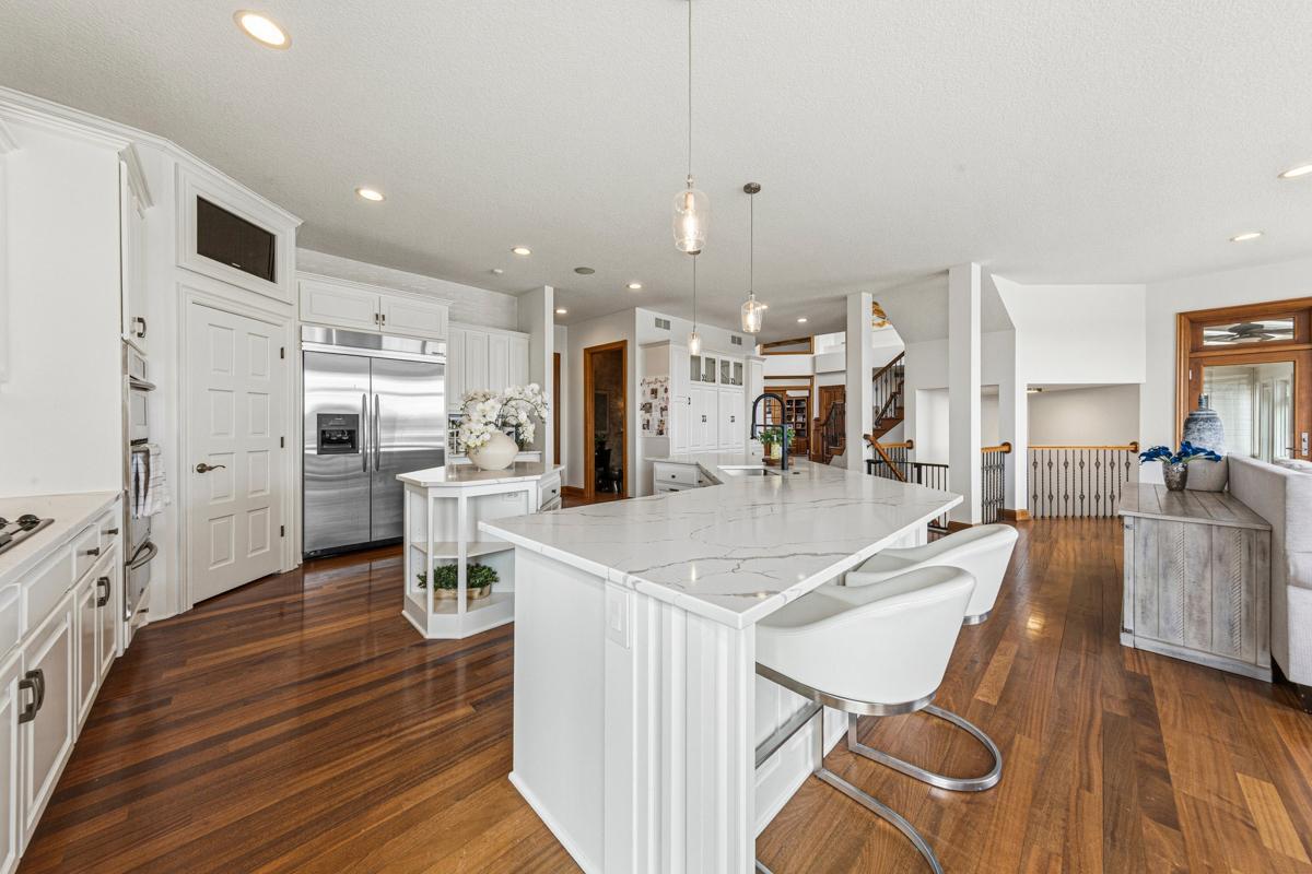 16027 Northwood Road Northwest Prior Lake, MN 55372 - Photo 13 of 128