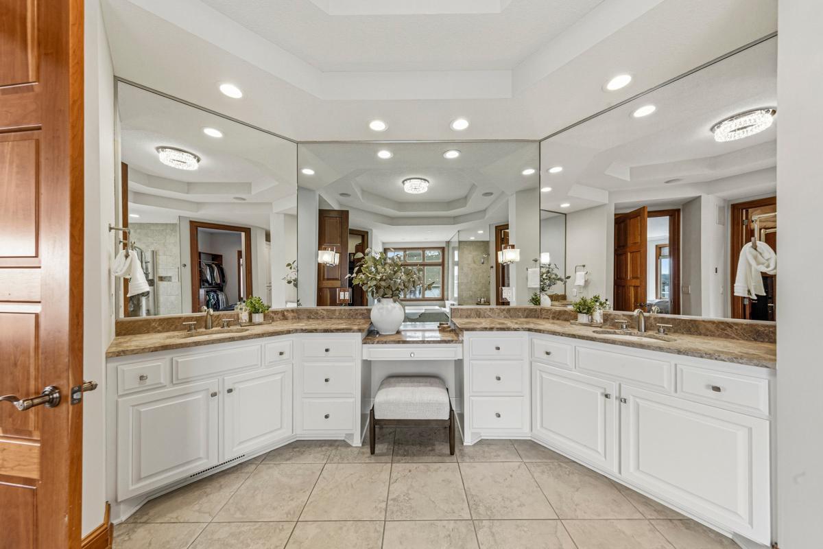 16027 Northwood Road Northwest Prior Lake, MN 55372 - Photo 37 of 128