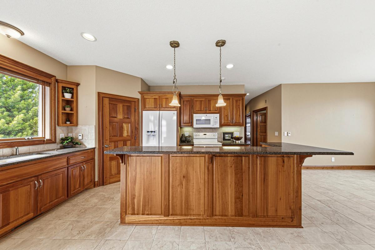 16027 Northwood Road Northwest Prior Lake, MN 55372 - Photo 63 of 128