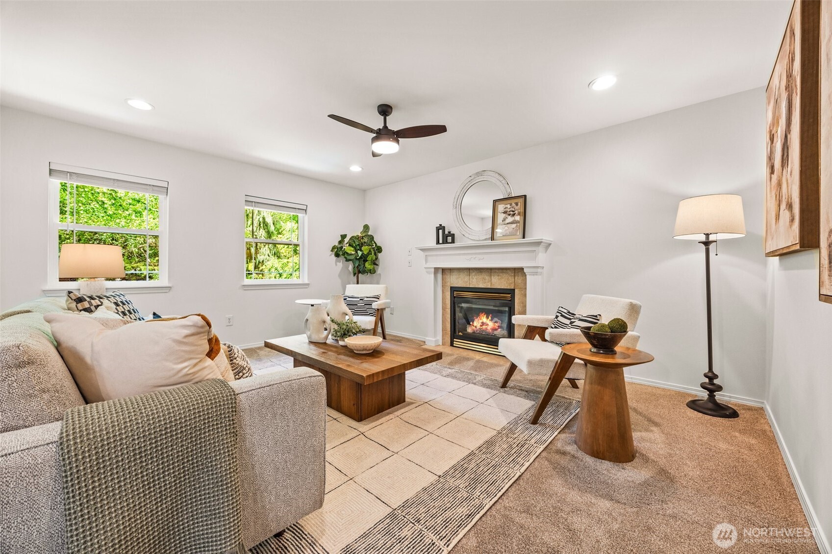 4635 Seahurst Avenue Everett, WA 98203 - Photo 13 of 36