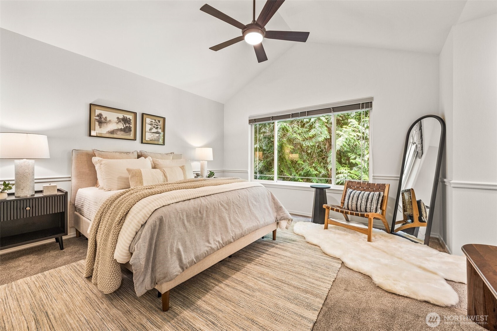 4635 Seahurst Avenue Everett, WA 98203 - Photo 16 of 36