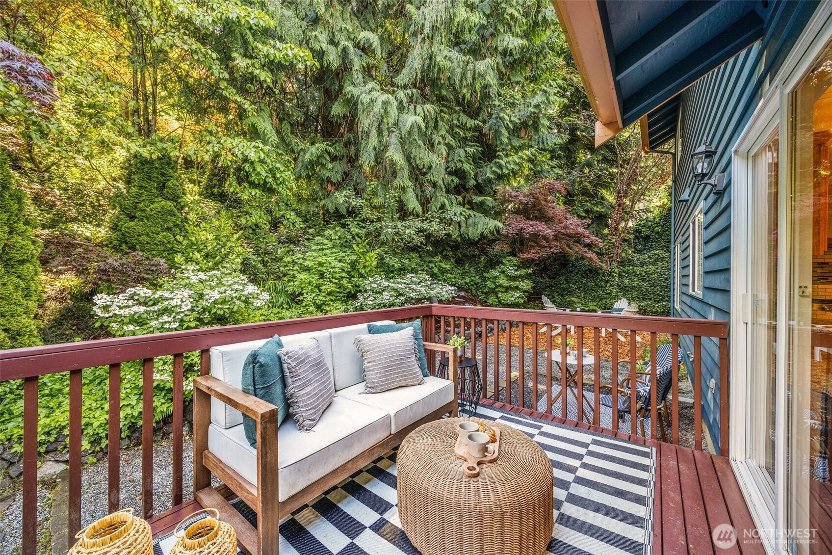 4635 Seahurst Avenue Everett, WA 98203 - Photo 22 of 36