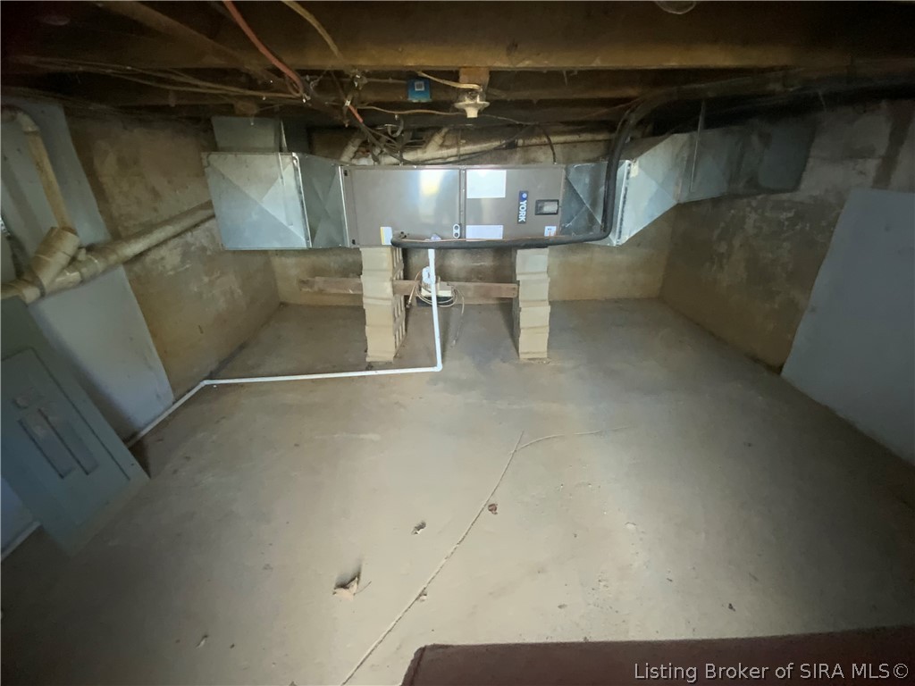 1730 Lickford Bridge Road Southwest Corydon, IN 47112 - Photo 7 of 20