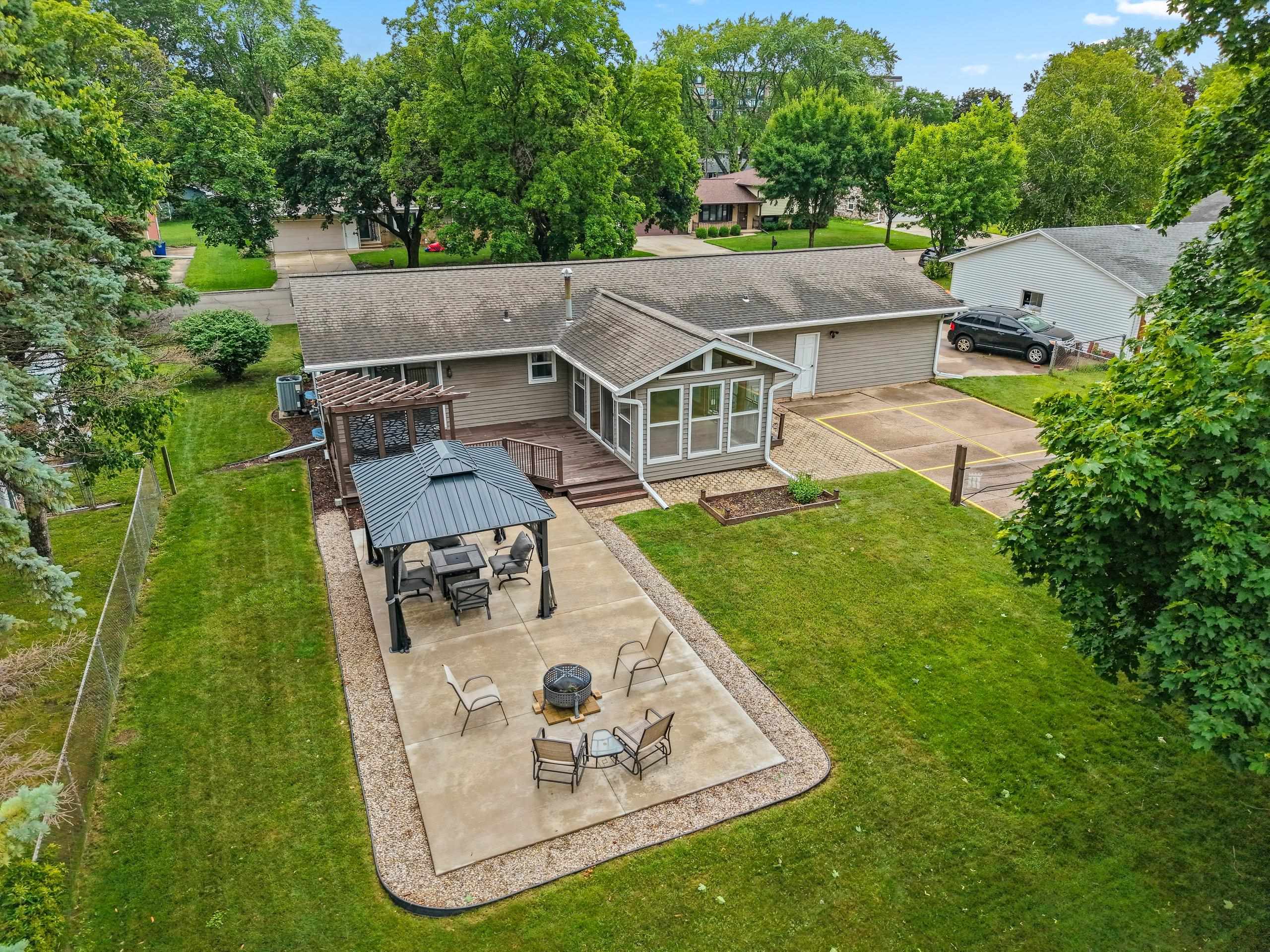 1203 Valleyview Road Green Bay, WI 54304 - Photo 72 of 81