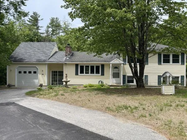$464,000 | 28 Westwood Drive, Henniker, NH 03242