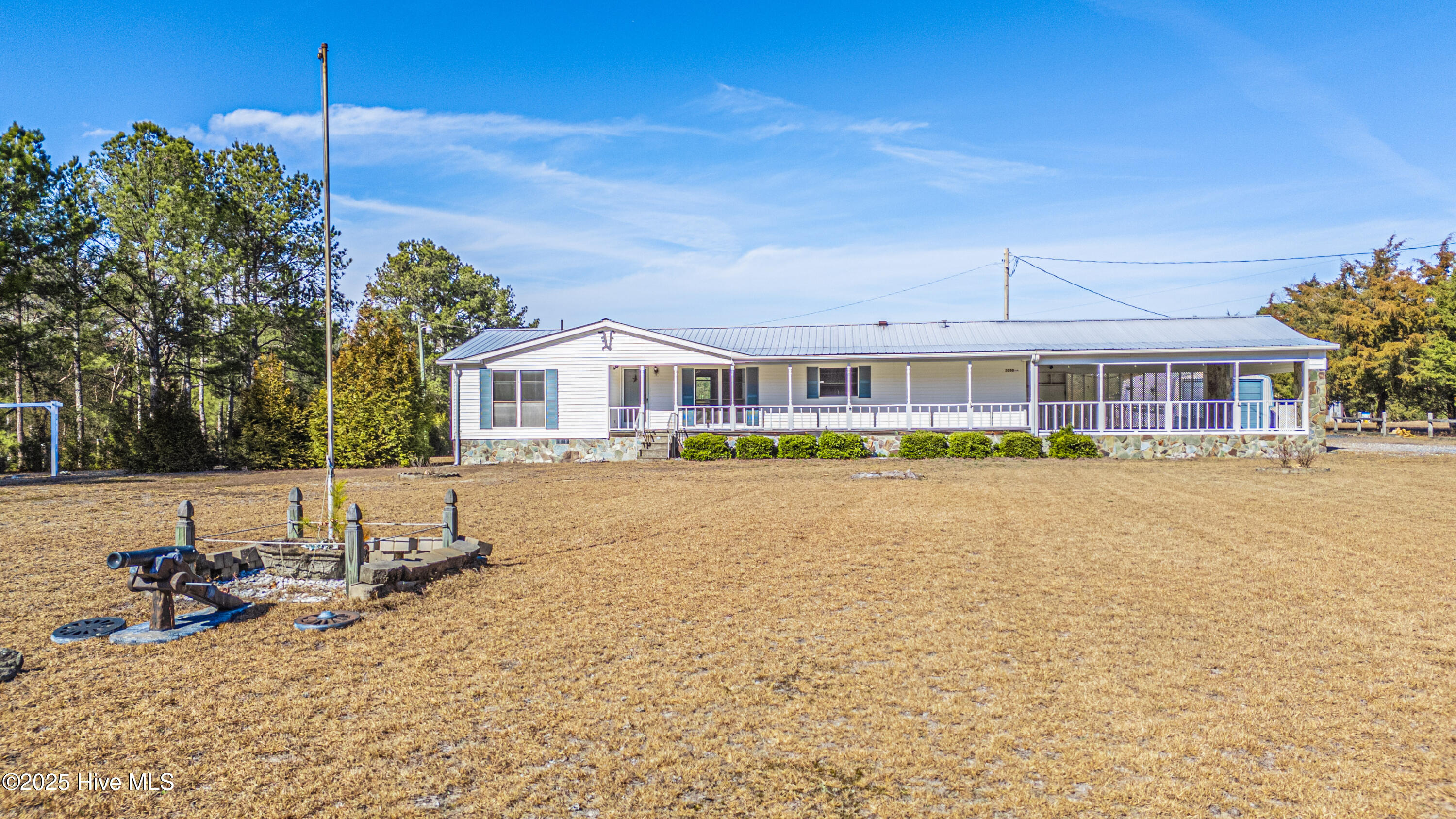 2050 Carthage Road West End, NC 27376 - Photo 3 of 52 DJI_20250214135841_0007_D