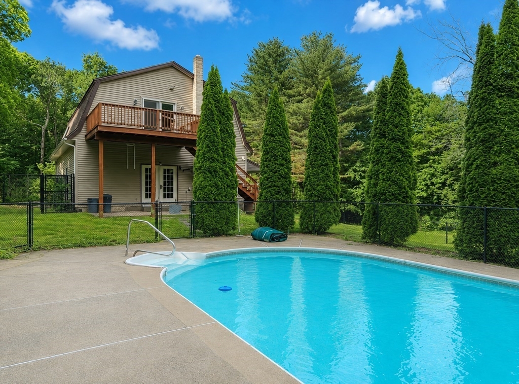 10 Mill Road North Brookfield, MA 01535 - Photo 4 of 31
