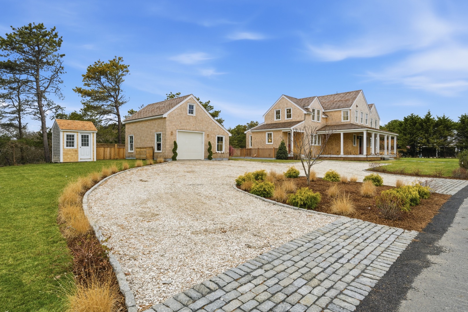7 Moors End Lane Nantucket, MA 02554 - Photo 6 of 89