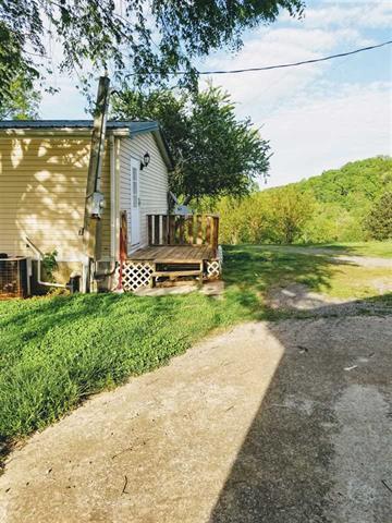 1169 Charles Road Decatur, TN 37322 - Photo 14 of 49 20192291-14