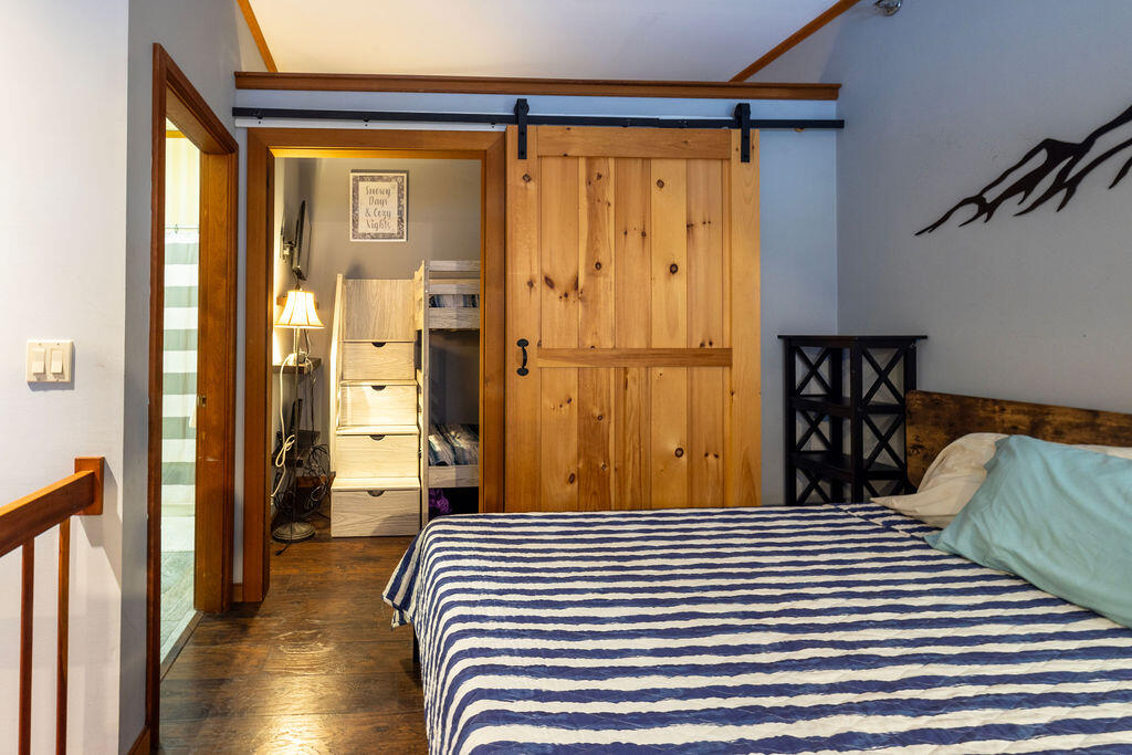 362 Sugar Tree, Unit 1 Kingfield, ME 04947 - Photo 18 of 23 17