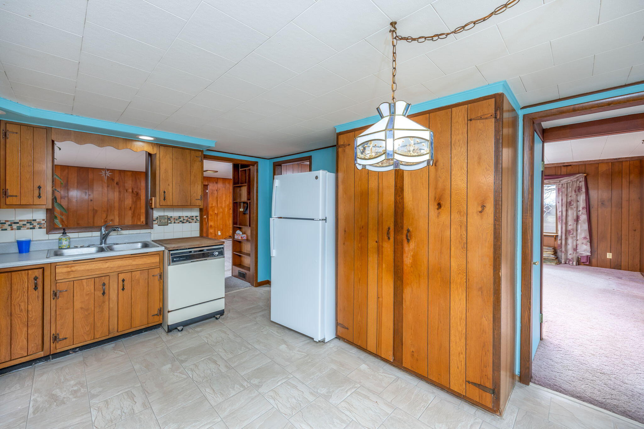 2171 South Wyman Road Remus, MI 49340 - Photo 11 of 37 10-web-or-mls-3Y2A5475-Edit