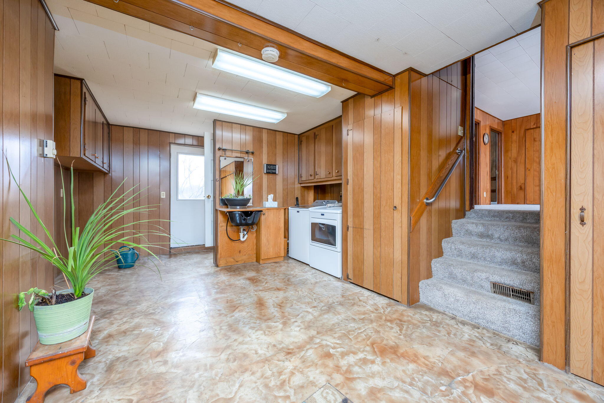 2171 South Wyman Road Remus, MI 49340 - Photo 24 of 37 22-web-or-mls-3Y2A5603-Edit