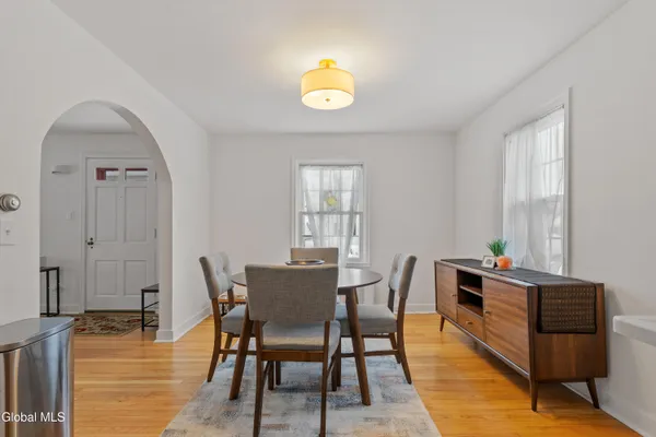 $282,750 | 2011 Robinwood Avenue, Rotterdam, NY 12306