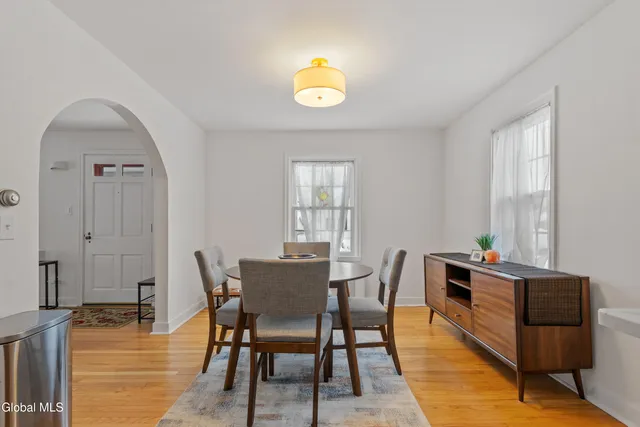 $270,000 | 2011 Robinwood Avenue, Rotterdam, NY 12306