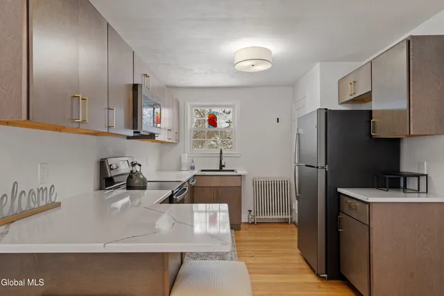 $270,000 | 2011 Robinwood Avenue, Rotterdam, NY 12306