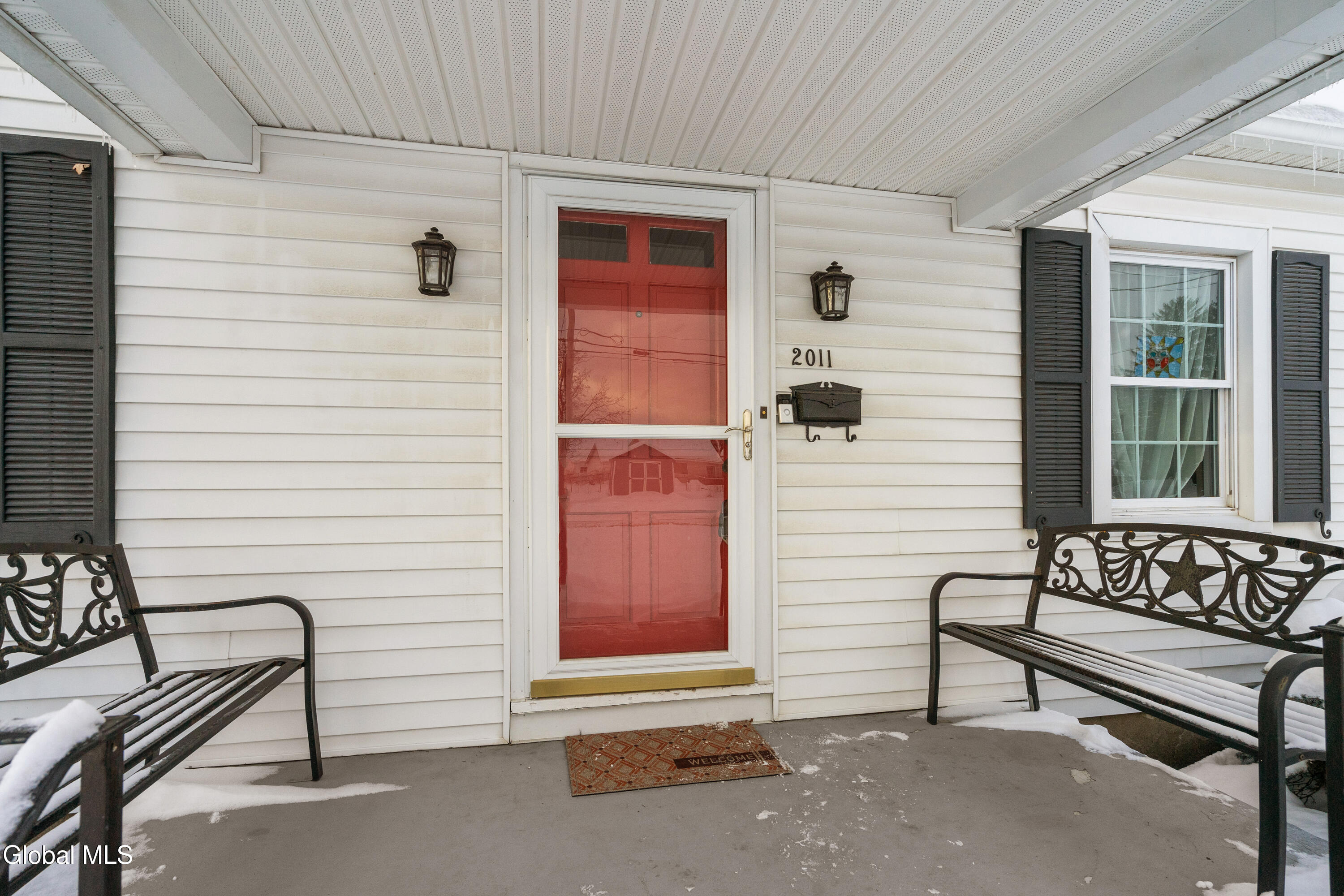 2011 Robinwood Avenue Rotterdam, NY 12306 - Photo 4 of 34 4-print-2011-robinwood-ave