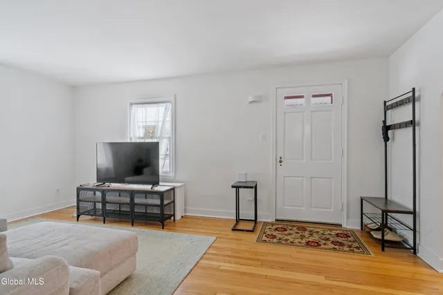 $270,000 | 2011 Robinwood Avenue, Rotterdam, NY 12306