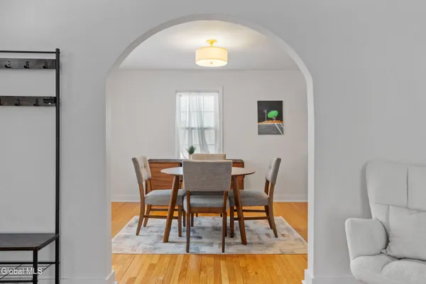 $282,750 | 2011 Robinwood Avenue, Rotterdam, NY 12306