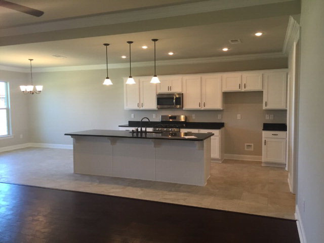 7106 Rocky Rd Loop Gulf Shores, AL 36542 - Photo 9 of 17 Kitchen w/ Island