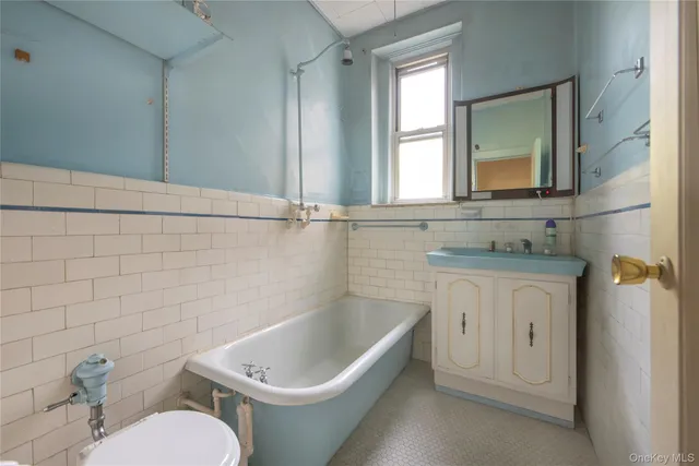 $350,000 | 35-46 79th Street, Unit 43 | Jackson Heights