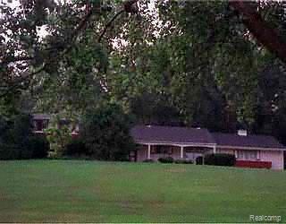 2280 Bunker Hill Road Rochester, MI 48309 - Photo 1 of 1 Listing Image